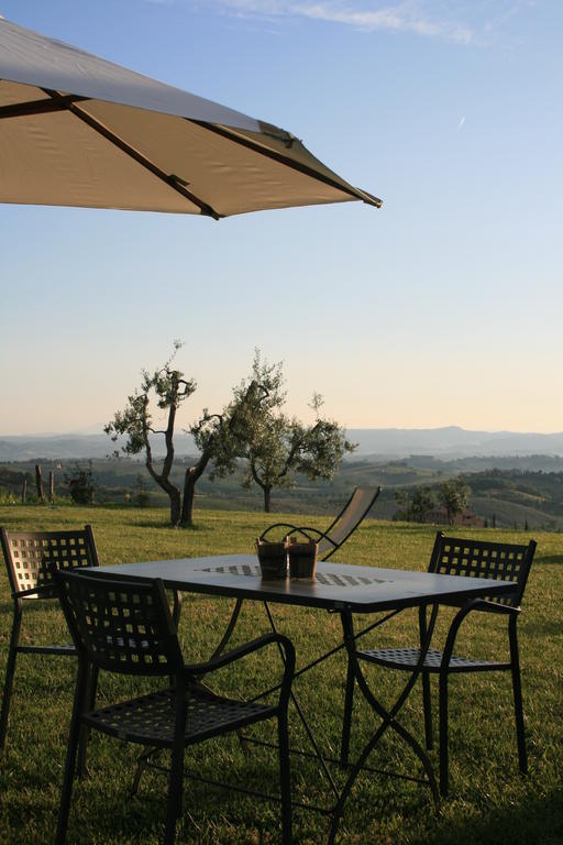 Agriturismo Podere La Marronaia 산지미냐노 외부 사진