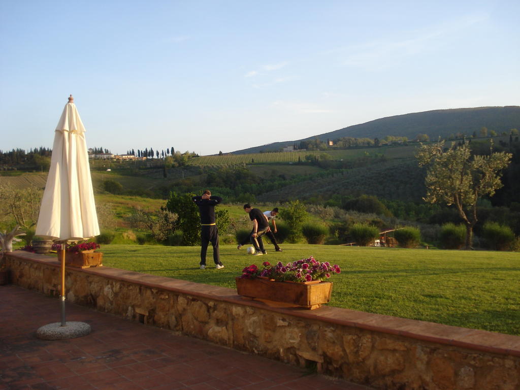 Agriturismo Podere La Marronaia 산지미냐노 외부 사진