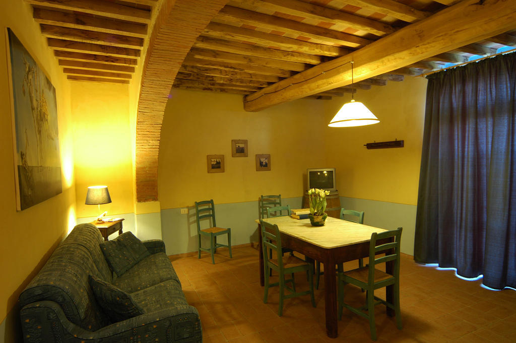 Agriturismo Podere La Marronaia 산지미냐노 객실 사진